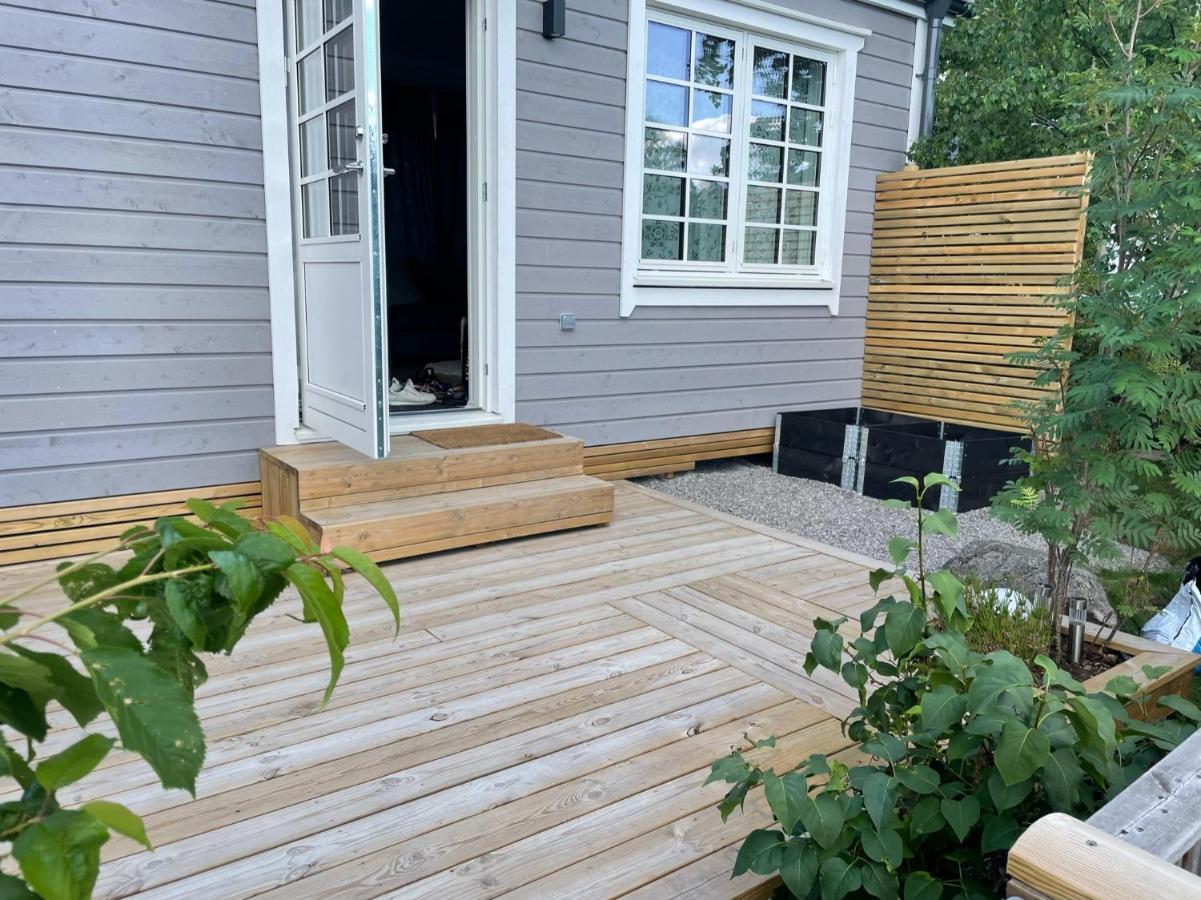 Mini Villa Stockholm Alvsjo S61 Εξωτερικό φωτογραφία