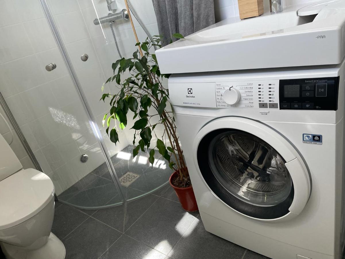 Mini Villa Stockholm Alvsjo S61 Εξωτερικό φωτογραφία