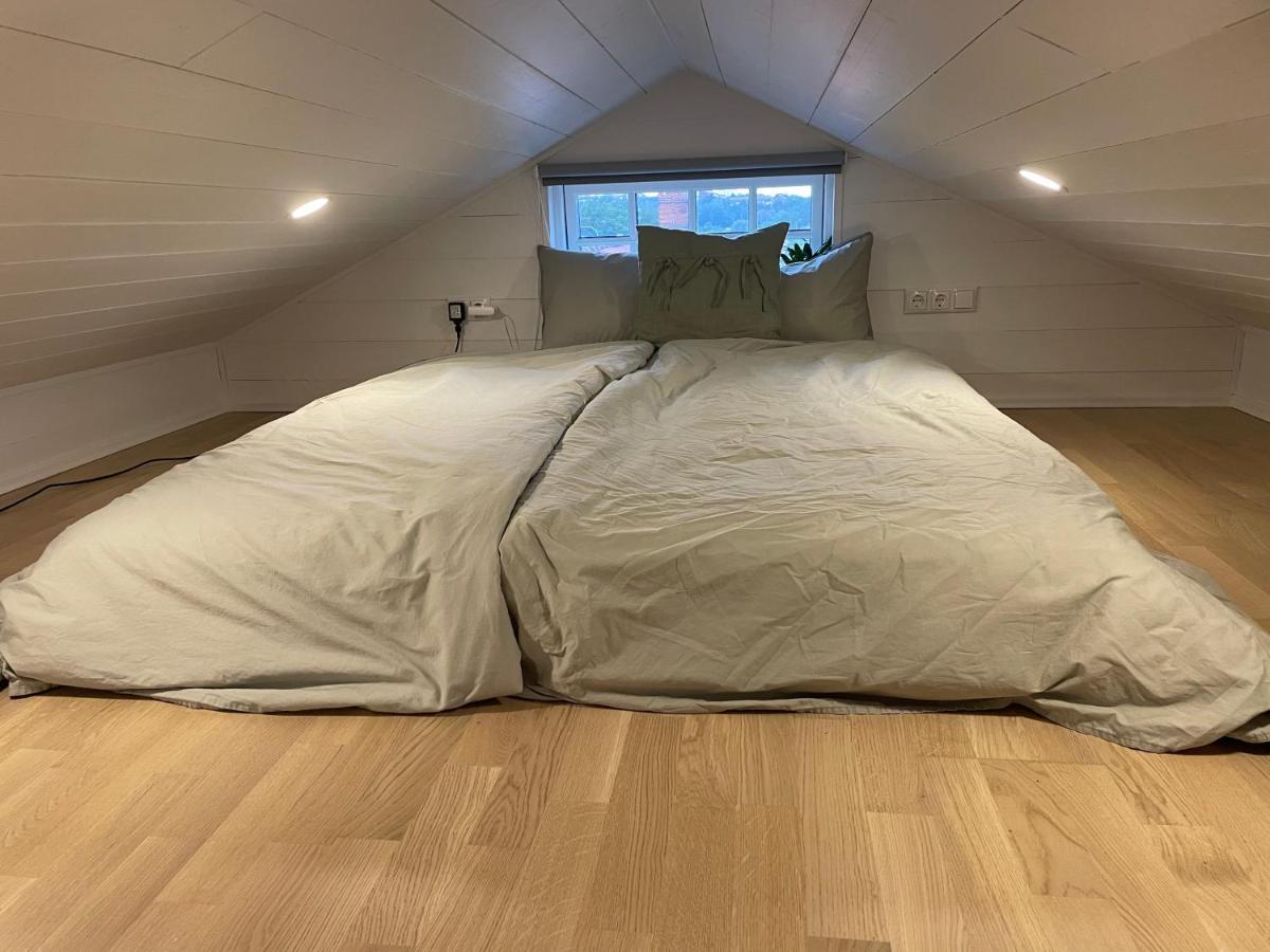 Mini Villa Stockholm Alvsjo S61 Εξωτερικό φωτογραφία